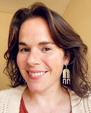 E08284FE-3344-4D87-9F72-49E8C7ACD64E